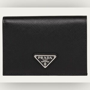 EUC Prada Classic Black Leather Wallet